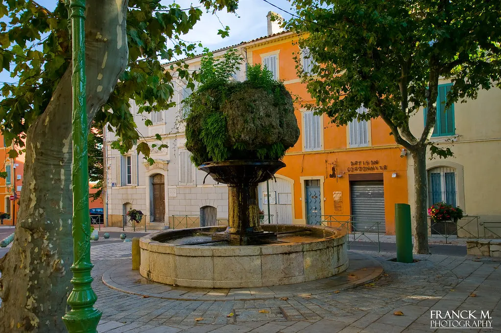 PROVENCE - Le Beausset