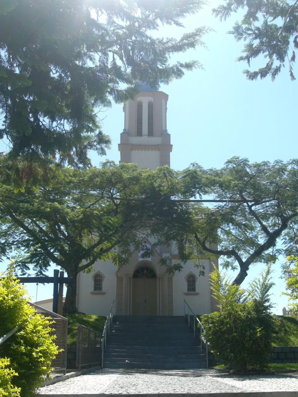 Igreja Águas Mornas 01