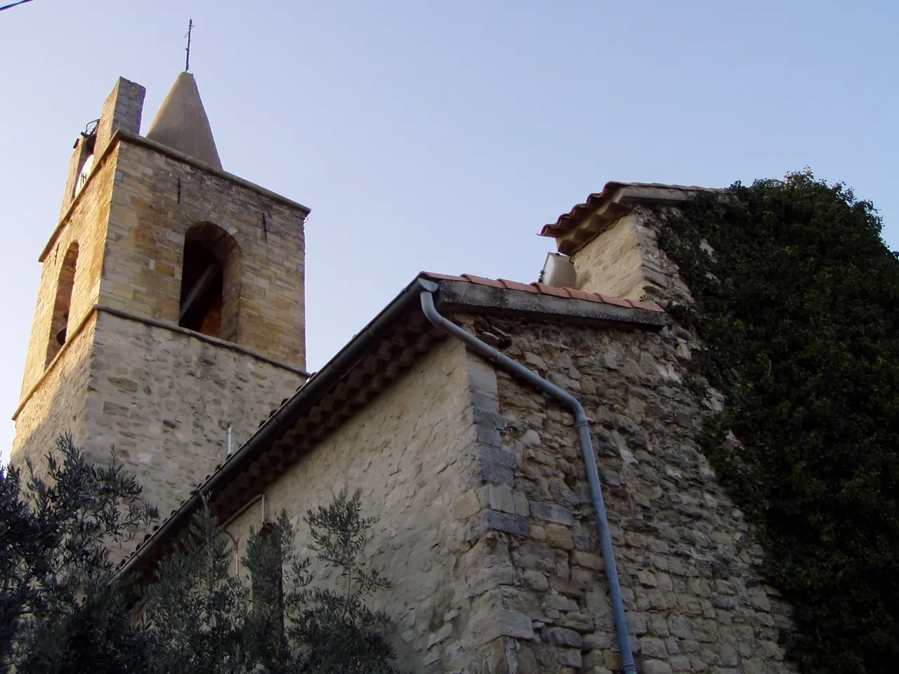 Eglise Saint Pierre - Pierrevert