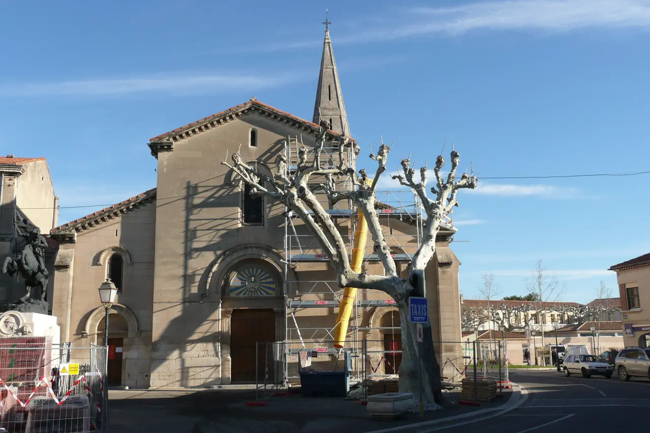 Eglise Rognonas 2
