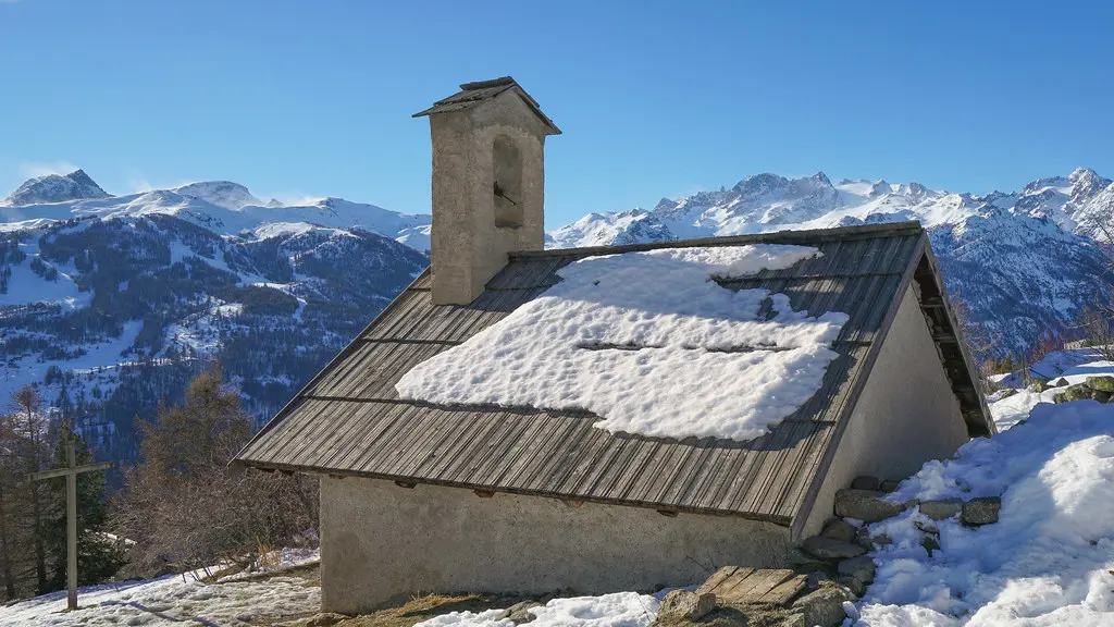2019-01-02 (09) Saint-Chaffrey. Les Tronchets.Chapelle de la Transfiguration