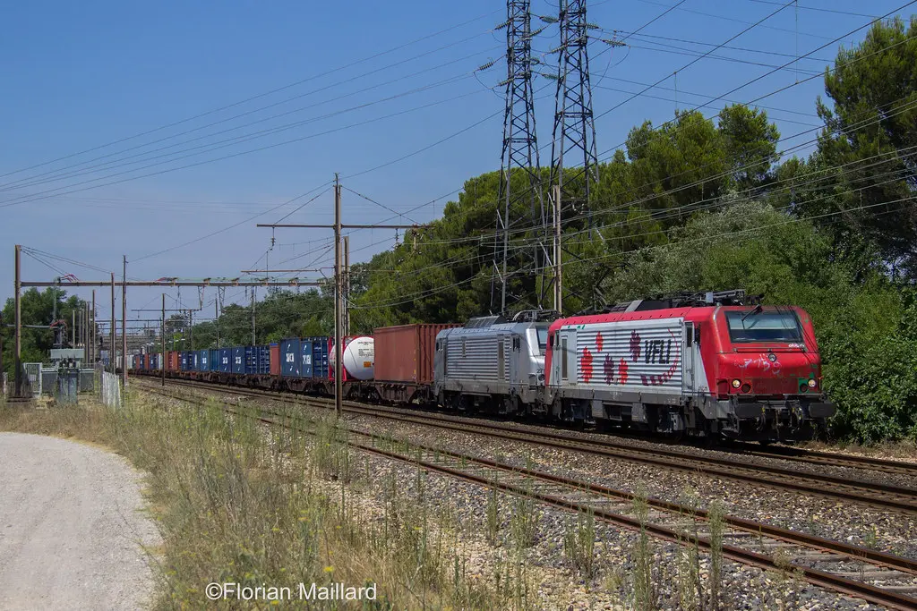 BB 27139 à Saint-Martin-de-Crau