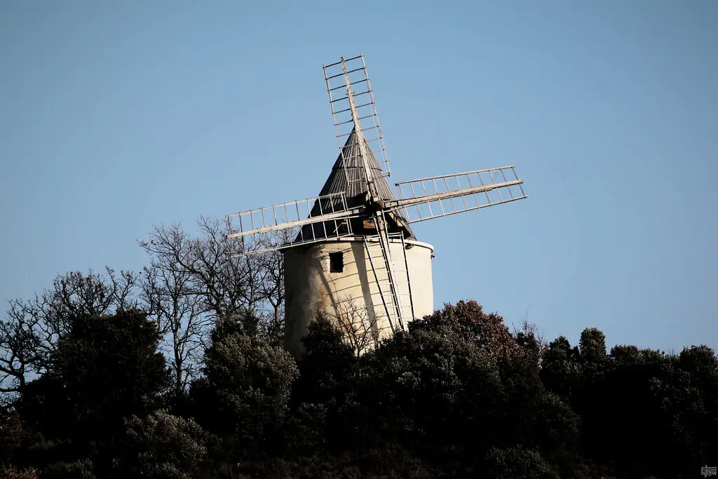 Lettres de mon moulin*. (Saint-Michel-l'Observatoire France).