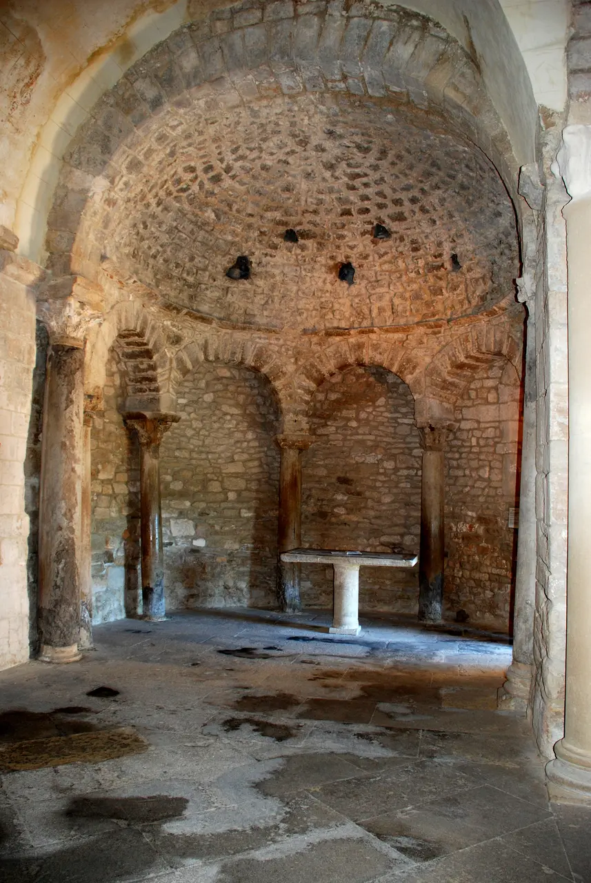 Baptistère de Venasque - abside nord 23