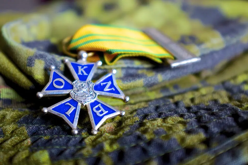 17/100 Cross of the Four Day Marches